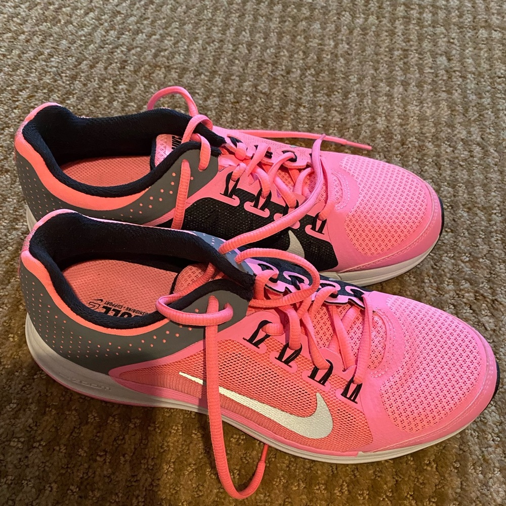 Brand New Nike Zoom Elite 6 NEVER WORN